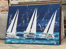 Carica l'immagine nel visualizzatore di Gallery, Vele bianche in un mare blu notte