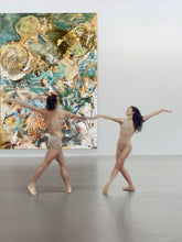 Carica l'immagine nel visualizzatore di Gallery, Nel palcoscenico della vita, due embrioni