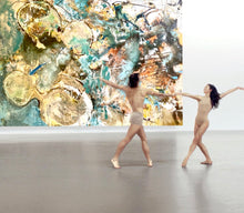 Carica l'immagine nel visualizzatore di Gallery, Nel palcoscenico della vita, due embrioni