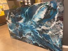 Carica l&#39;immagine nel visualizzatore di Gallery, Colore e Resina ￼
